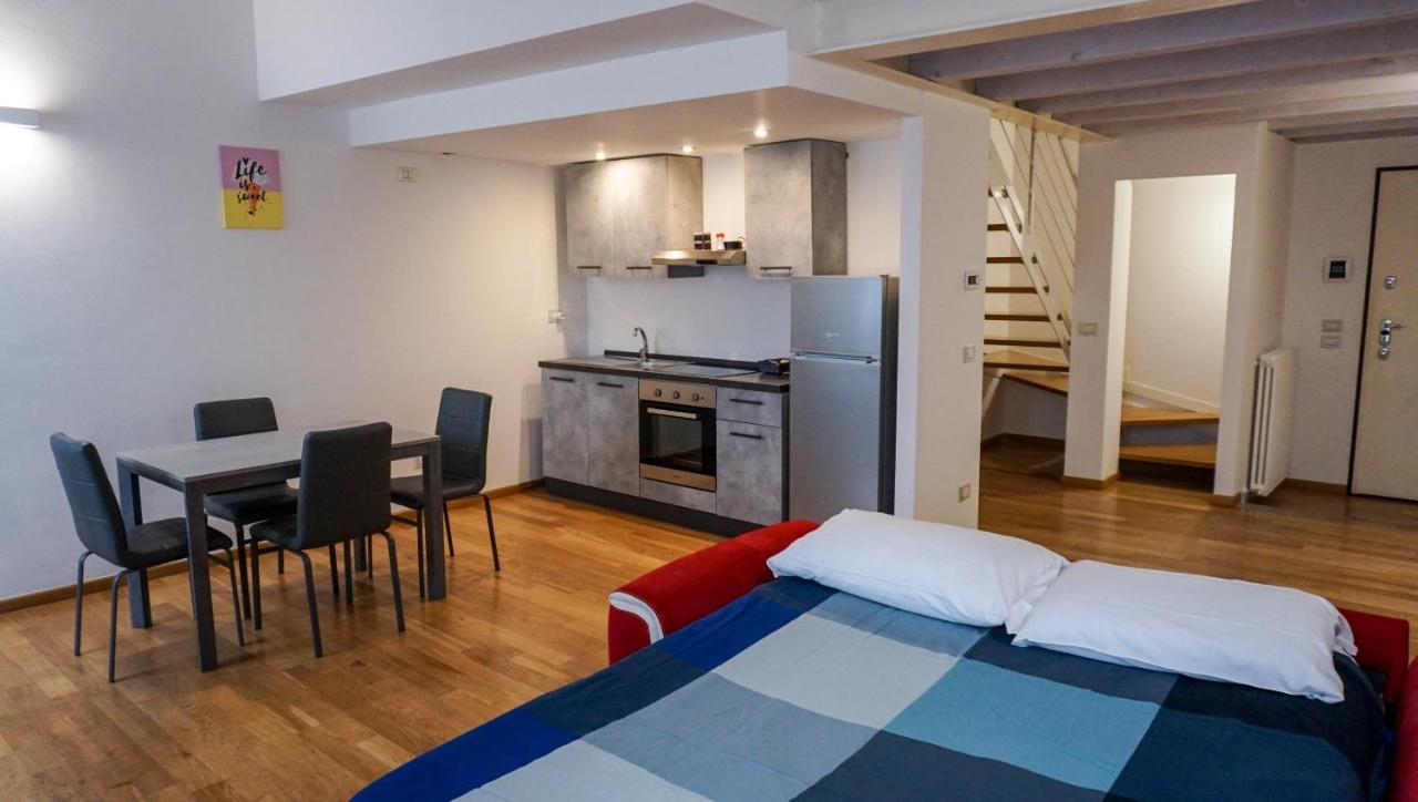 Residenze Umberto I Apartamento Mântua Exterior foto